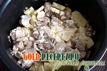 Запечена картопля в мультиварці з м'ясом (м'ясом) Запечена картопля в мультиварці з м'ясом