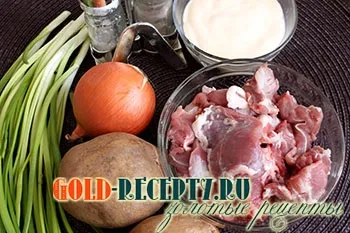 Запечена картопля в мультиварці з м'ясом (картопля з м'ясом в мультиварці рецепти) Запечена картопля в мультиварці з м'ясом