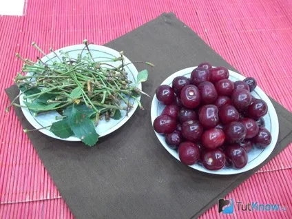 заморожена вишня