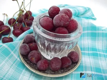 заморожена вишня