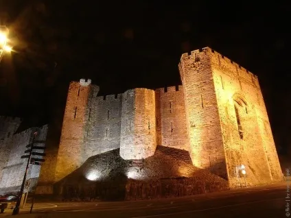 Замок Карнарвон, уельс