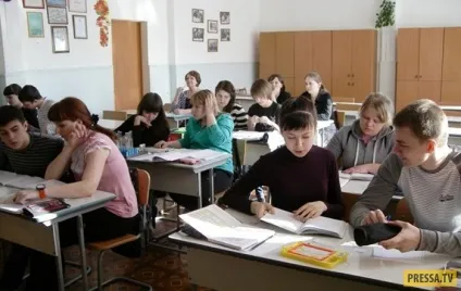 Зате є, що пригадати