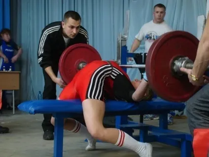 Застій в жимі лежачи