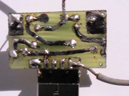 Заряджаємо акумулятор через usb
