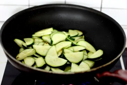 Смажений цукіні з часником і сиром, picantecooking