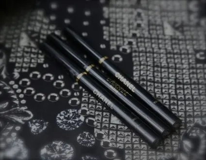 Рідка підводка для очей ecriture de chanel (відтінок № 10 black, 20 brown) від chanel - відгуки, фото (ecriture) Рідка підводка для очей ecriture de chanel (відтінок № 10 black, 20 brown) від chanel - відгуки, фото