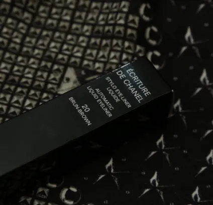 Рідка підводка для очей ecriture de chanel (відтінок № 10 black, 20 brown) від chanel - відгуки, фото (підводка для очей) Рідка підводка для очей ecriture de chanel (відтінок № 10 black, 20 brown) від chanel - відгуки, фото