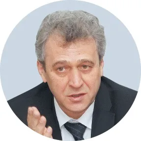 10 Років як по нотах
