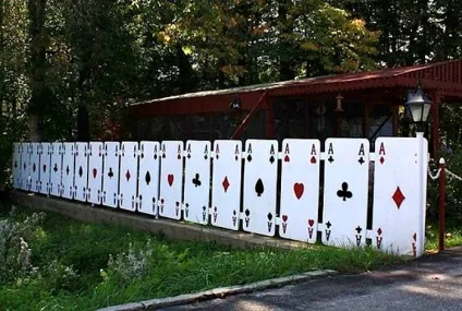 17 Прикладів незвичайних парканів, якими можна прикрасити власну ділянку (прикрасити) 17 Прикладів незвичайних парканів, якими можна прикрасити власну ділянку