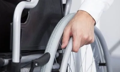 Аліменти з пенсії по інвалідності чи стягуються аліменти з чоловіка інваліда (при 1, 2 групі) (аліменти з інваліда 1 групи) Аліменти з пенсії по інвалідності чи стягуються аліменти з чоловіка інваліда (при 1, 2 групі)