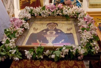 Акафіст Невипивана чаша Новомосковскть, слухати (духовну спрагу нашу) Акафіст Невипивана чаша Новомосковскть, слухати