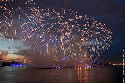 Червоні вітрила пітер 2014