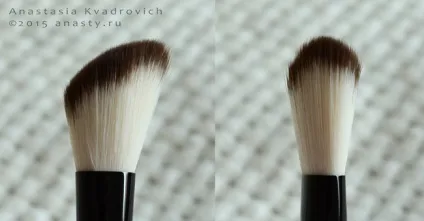 Avon кисті для макіяжу (особа) (дуофібра) Avon кисті для макіяжу (особа)