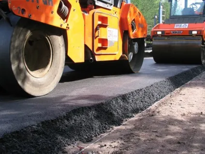 Асфальтування двору приватного будинку фото і відео