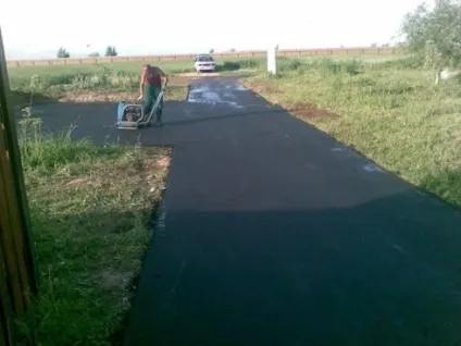 Асфальтування двору приватного будинку фото і відео