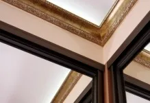 Багети для стелі фото як клеїти, відео як правильно, для стін пластикові, який потрібен клей, (клеїти) Багети для стелі фото як клеїти, відео як правильно, для стін пластикові, який потрібен клей,