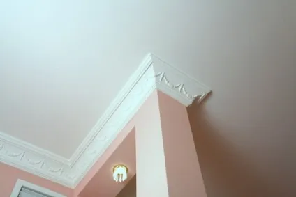 Багети для стелі фото як клеїти, відео як правильно, для стін пластикові, який потрібен клей, (стелі) Багети для стелі фото як клеїти, відео як правильно, для стін пластикові, який потрібен клей,