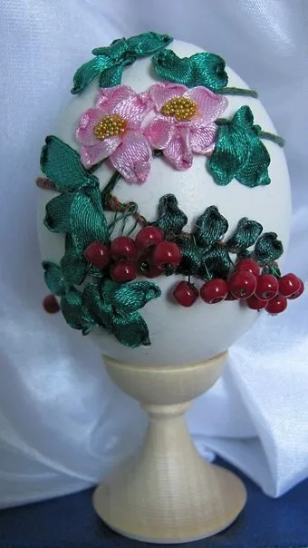 Поезія на яєчній шкаралупі - ярмарок майстрів - ручна робота, handmade (вишивка по яєчної) Поезія на яєчній шкаралупі - ярмарок майстрів - ручна робота, handmade