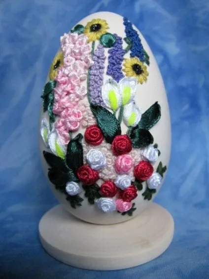 Поезія на яєчній шкаралупі - ярмарок майстрів - ручна робота, handmade (вишивка по яєчної) Поезія на яєчній шкаралупі - ярмарок майстрів - ручна робота, handmade