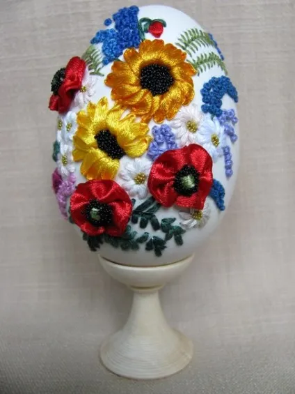 Поезія на яєчній шкаралупі - ярмарок майстрів - ручна робота, handmade (вишивка бісером) Поезія на яєчній шкаралупі - ярмарок майстрів - ручна робота, handmade