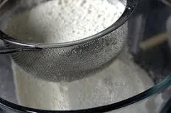 Млинці з дірочками тонкі