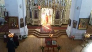 Богослужіння, богородиці-Знаменський сухотінскій жіночий монастир (озері, що горить вогнем) Богослужіння, богородиці-Знаменський сухотінскій жіночий монастир