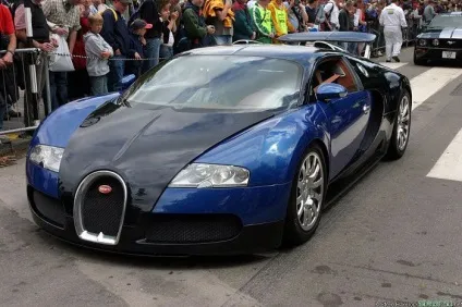 Bugatti veyron 16