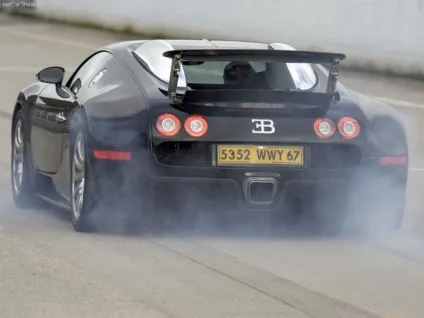 Bugatti veyron 16