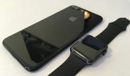 Чим відрізняються кольору jet black і space black, огляди і останні новини iphone на