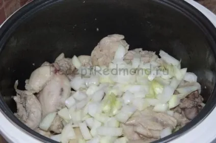 Чахохбілі з курки в мультиварці Редмонд