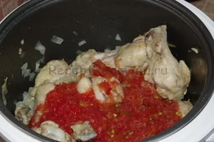 Чахохбілі з курки в мультиварці Редмонд