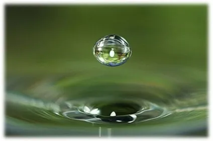 Що краще пити дитині воду або сік
