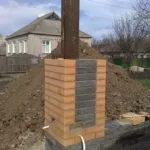 Будівництво паркану з цегли та профнастилу своїми руками - фото і відео установки цегельного