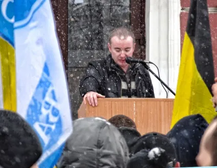 Що значить бути українським, об'єднання українські (Соратник Політичної Ради) Що значить бути українським, об'єднання українські