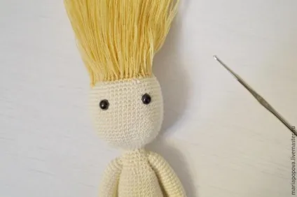 Робимо волосся в'язаній ляльці - ярмарок майстрів - ручна робота, handmade (лялька ручної роботи) Робимо волосся в'язаній ляльці - ярмарок майстрів - ручна робота, handmade