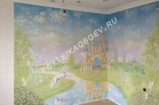Поклейка фресок і фотошпалер - докладна інструкція