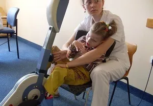 Форми і види ДЦП (атонически астатическая, спастична, гіперкінетична і інші) (астатическая) Форми і види ДЦП (атонически астатическая, спастична, гіперкінетична і інші)