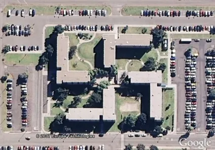 Фото google зняв з космосу загадкові об'єкти, день x (земля) Фото google зняв з космосу загадкові об'єкти, день x