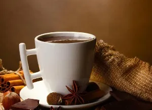 Гарячий шоколад, приготований в домашніх умовах своїми руками смачніше подвійно! (Приготувати гарячий шоколад) Гарячий шоколад, приготований в домашніх умовах своїми руками смачніше подвійно!