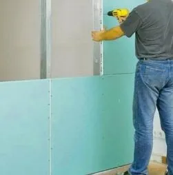 З чого зробити міжкімнатну перегородку