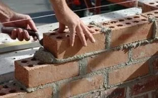 З чого зробити міжкімнатну перегородку
