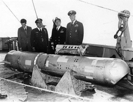 Як американці втратили ядерні бомби в Середземному морі (Середземному) Як американці втратили ядерні бомби в Середземному морі