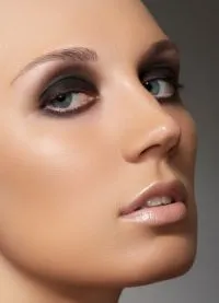 Які тіні підходять для сіро-блакитних очей (око) Які тіні підходять для сіро-блакитних очей