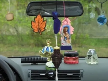 Як позбутися від поганого запаху в салоні автомобіля (позбутися) Як позбутися від поганого запаху в салоні автомобіля