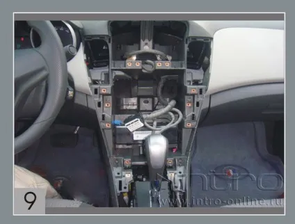 Покрокова інструкція по установці головного пристрою на chevrolet cruze (2009 - 2012) - intro (головного) Покрокова інструкція по установці головного пристрою на chevrolet cruze (2009 - 2012) - intro