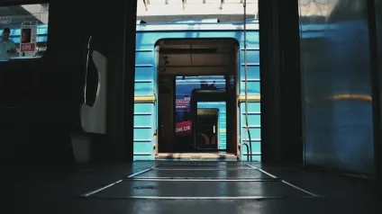 Як працює київський метрополітен (За лаштунками Київського метрополітену) Як працює київський метрополітен
