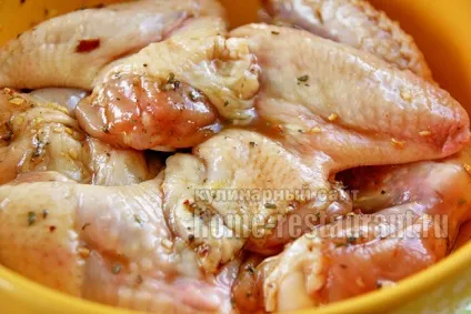 Як приготувати курячі крильця в духовці з хрусткою скоринкою (курячі) Як приготувати курячі крильця в духовці з хрусткою скоринкою