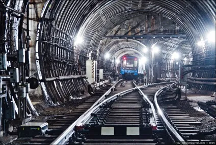 Як працює київський метрополітен (працює) Як працює київський метрополітен