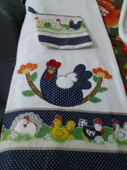 Як зробити аплікацію з тканини - курочка, півень - своїми руками, шаблони (своїми) Як зробити аплікацію з тканини - курочка, півень - своїми руками, шаблони