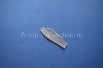 Як зробити проліски з гофрованого паперу своїми руками, жіноча школа (проліски) Як зробити проліски з гофрованого паперу своїми руками, жіноча школа